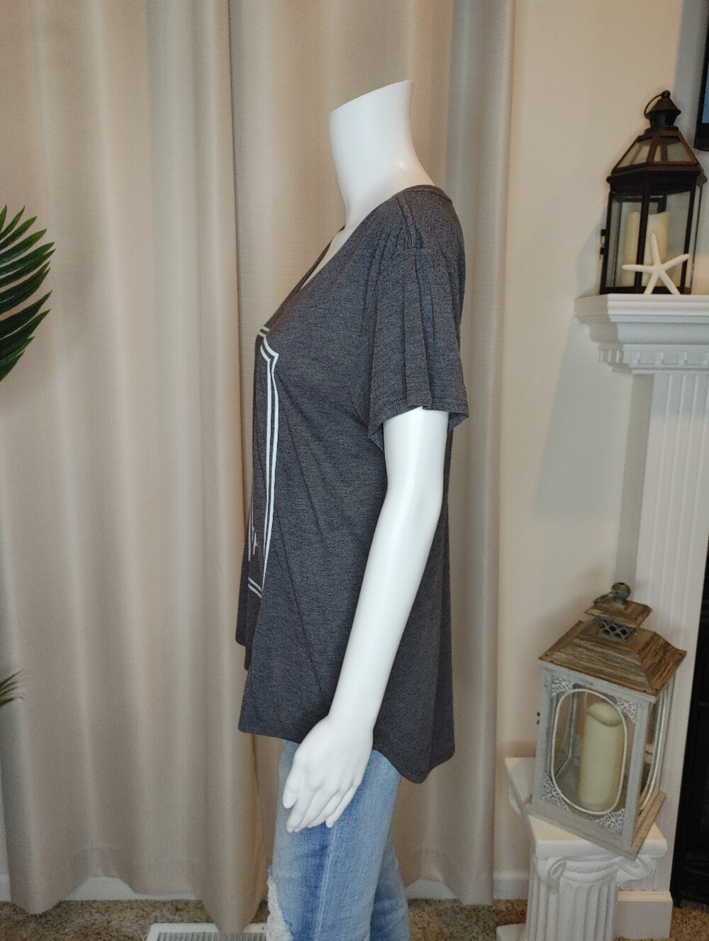CHIN Up Apparel Wifi & Caffeine V-Neck Tee, Gray L - Picture 5 of 6